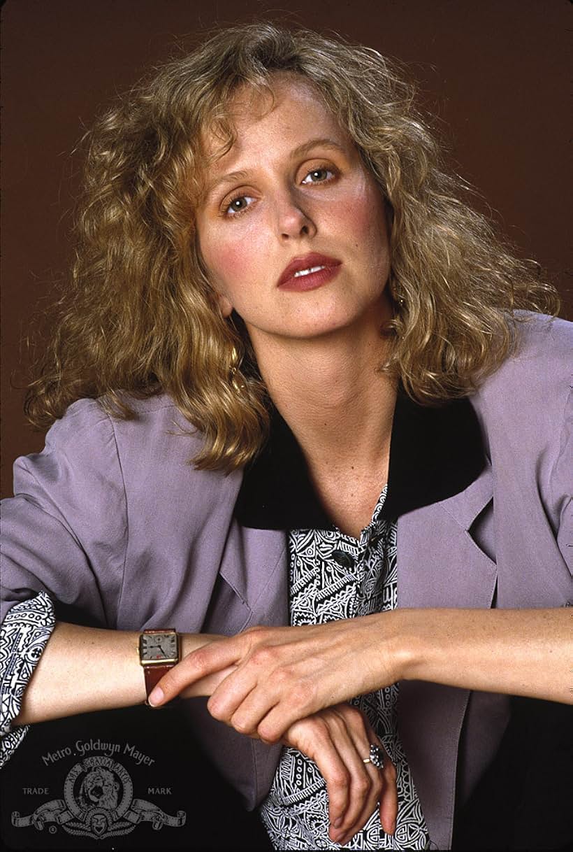 Kim Greist in Throw Momma from the Train (1987)