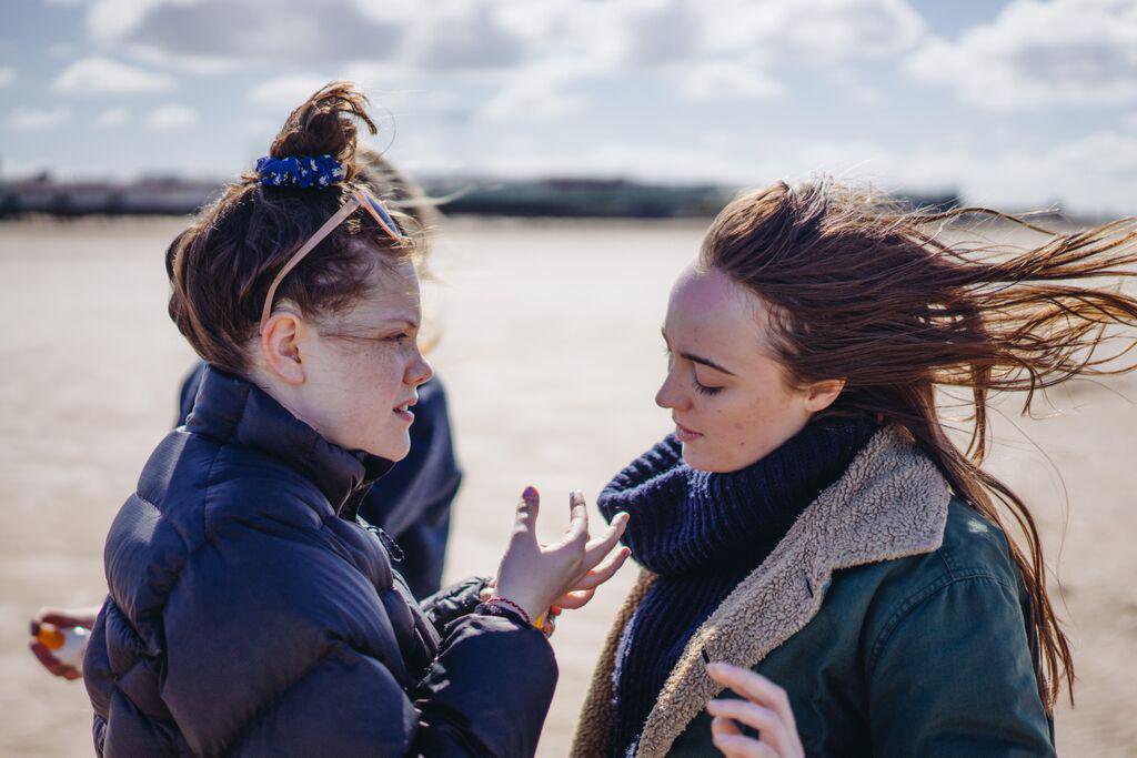 Georgie Henley and Ella Duffy in Tide (2016)