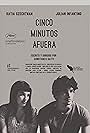 Cinco minutos afuera (2018)