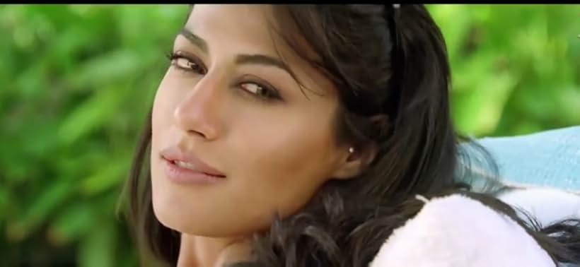 Chitrangda Singh in I, Me Aur Main (2013)