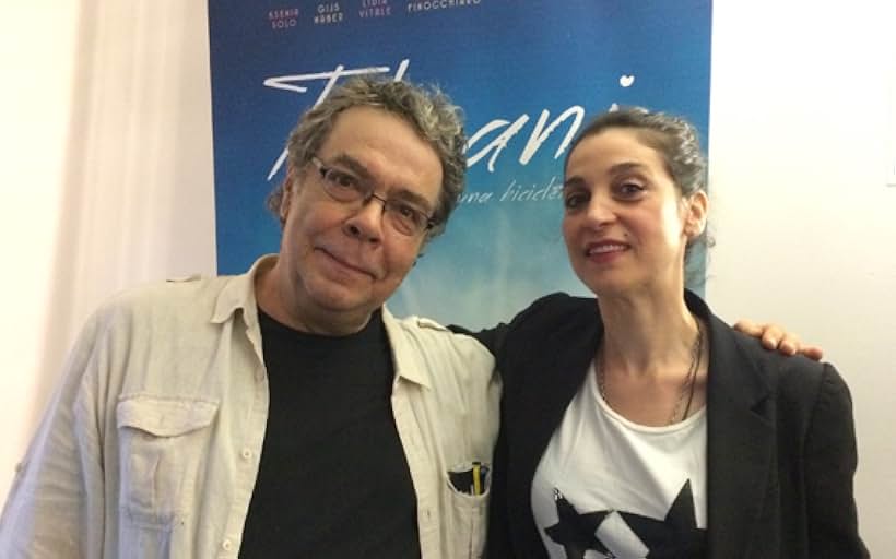 Peter van Wijk and Donatella Finocchiaro at an event for Tulipani: Liefde, eer en een fiets (2017)