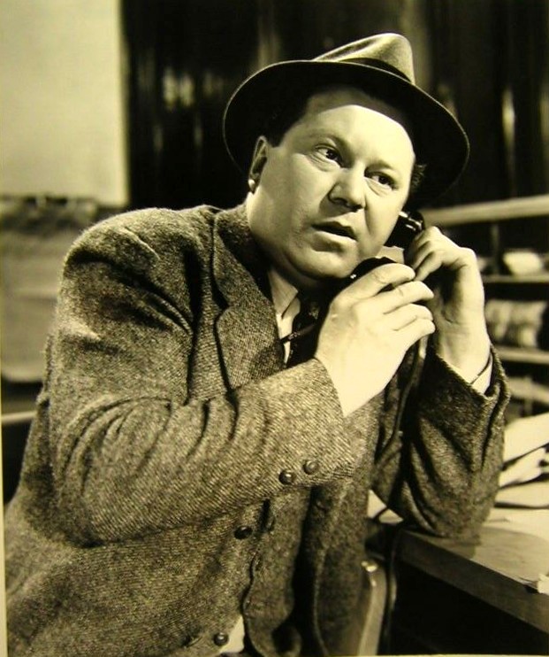 Edgar Buchanan in Too Many Husbands (1940)