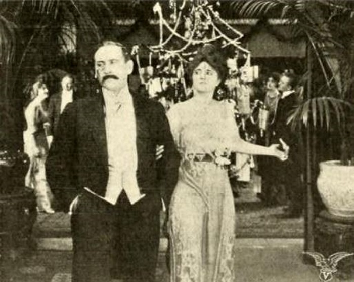 William Humphrey and Marie Weirman in The Spirit of Christmas (1913)