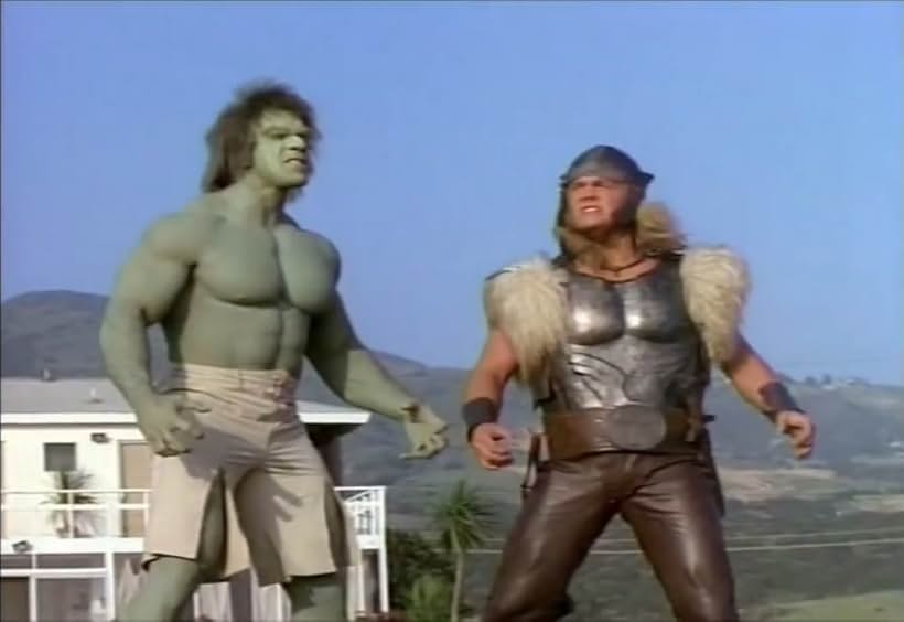 Lou Ferrigno and Eric Allan Kramer in The Incredible Hulk Returns (1988)