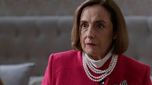 Diana Bracho in Una guerra mundial (2023)