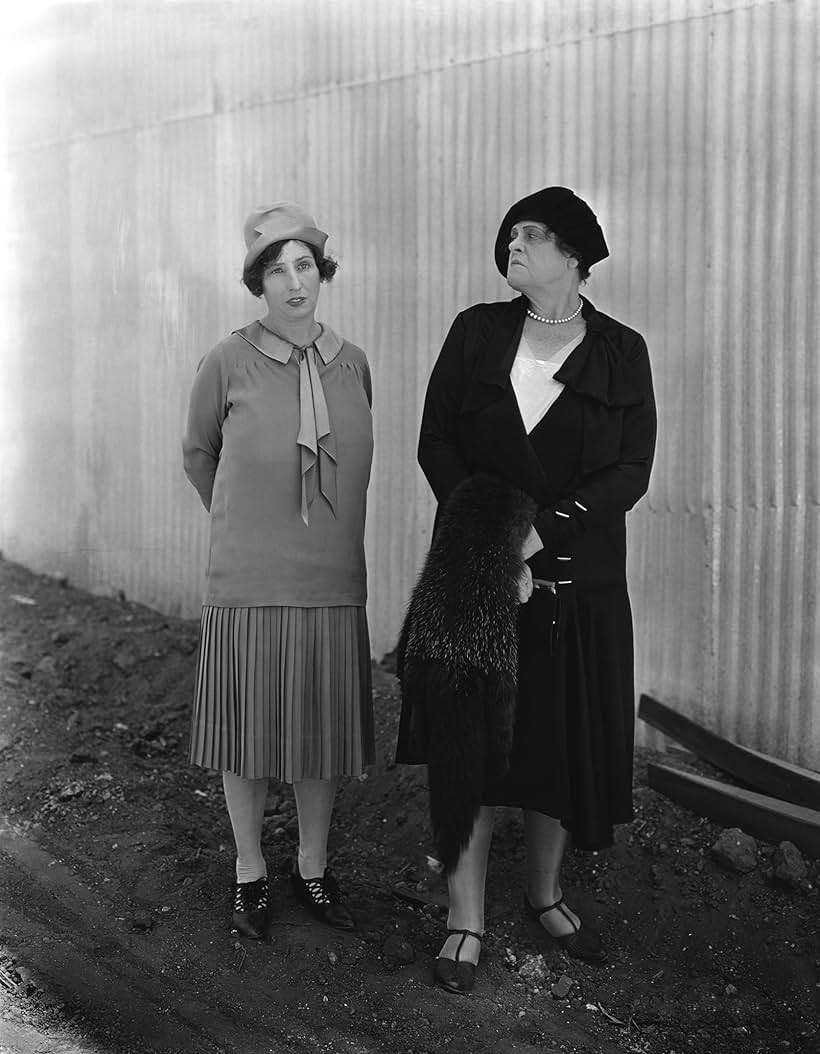 Marie Dressler and Polly Moran in Chasing Rainbows (1930)