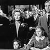 Greer Garson, Thomas Louden, Richard Ney, Walter Pidgeon, Clare Sandars, and Christopher Severn in Mrs. Miniver (1942)