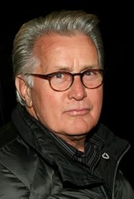 Primary photo for Martin Sheen