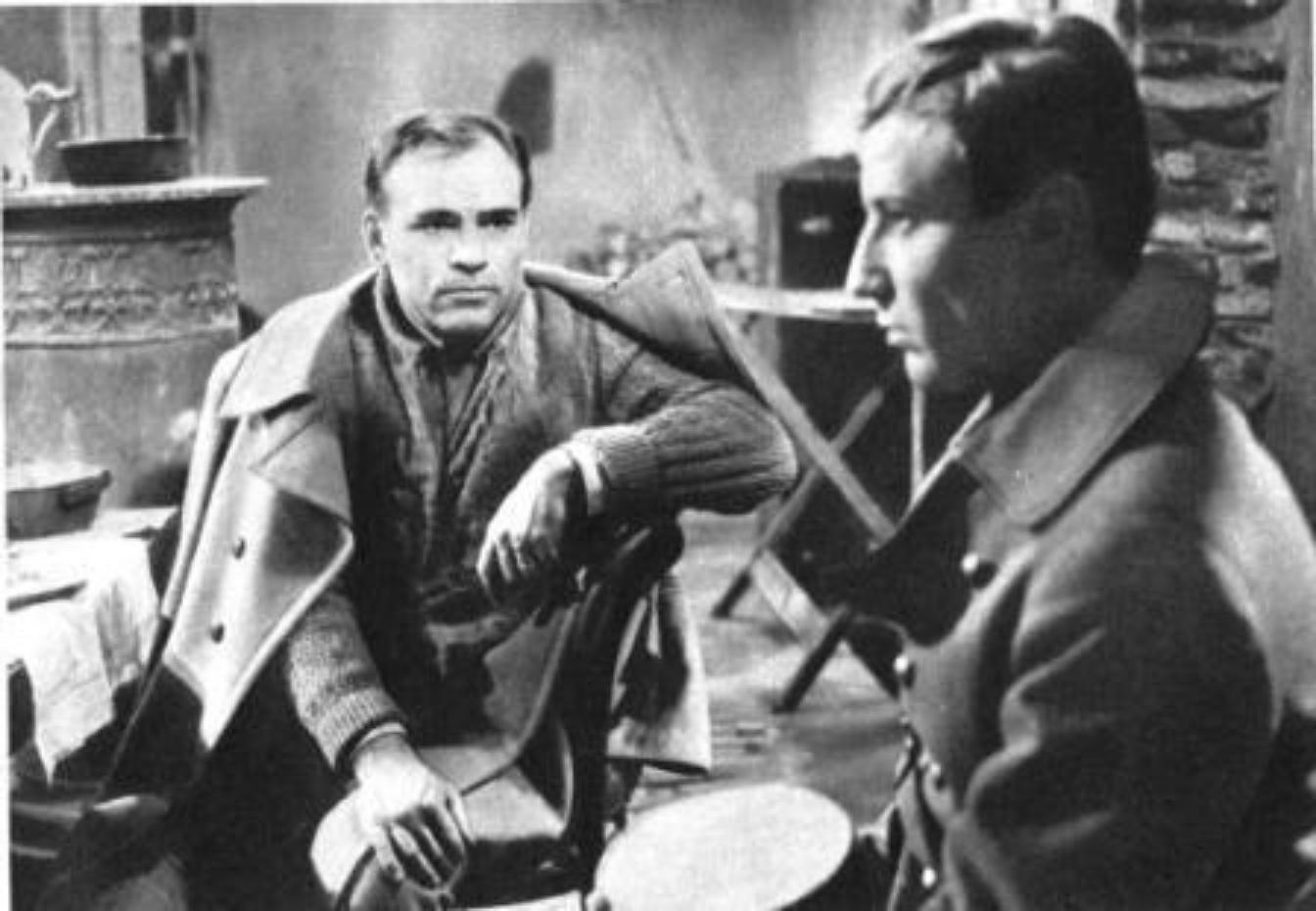 Liviu Ciulei and Victor Rebengiuc in Forest of the Hanged (1965)