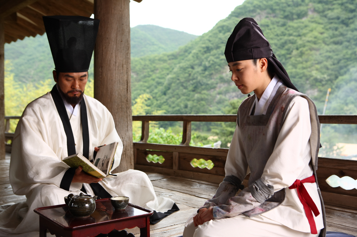 Kim Gyu-ri and Kim Yeong-ho in Portrait of a Beauty (2008)