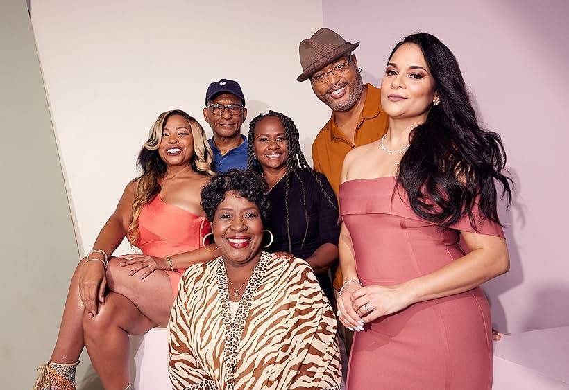 Paula Jai Parker, Ralph Farquhar, Jo Marie Payton, Alisa Reyes, Bruce W. Smith, and Karen Malina White at an event for The Proud Family: Louder and Prouder (2022)