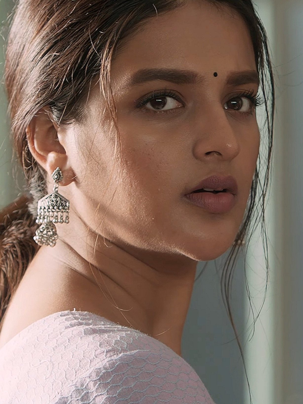 Nidhhi Agerwal in Kalaga Thalaivan (2022)