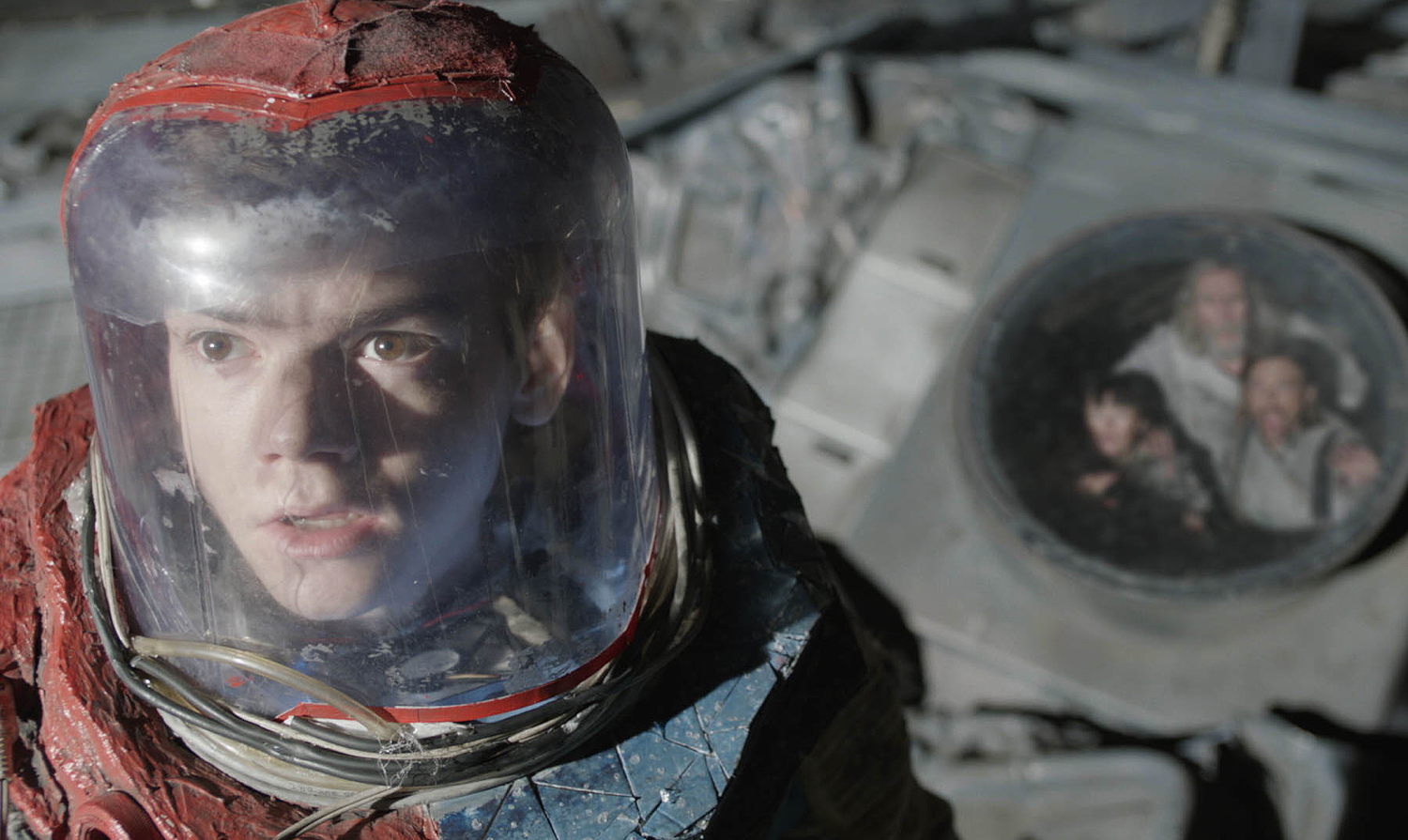 Mackenzie Crook, Bronagh Gallagher, Bob Goody, and Thomas Brodie-Sangster in Orbit Ever After (2013)