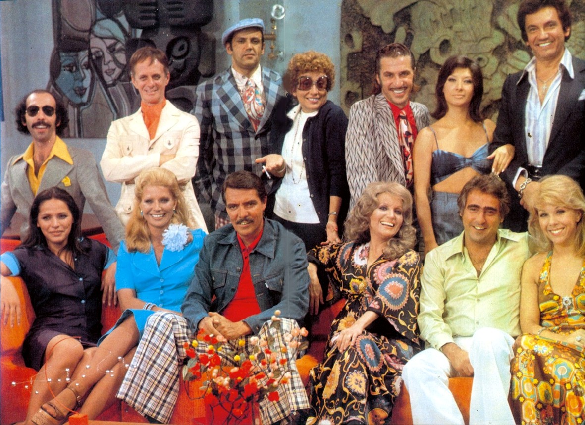 Sebastião Campos, Yolanda Cardoso, Older Cazarré, Luis Gustavo, John Herbert, Paulo Hesse, Noira Mello, Laerte Morrone, Riva Nimitz, Ana Rosa, and Teresa Sodré in O Sheik de Ipanema (1975)