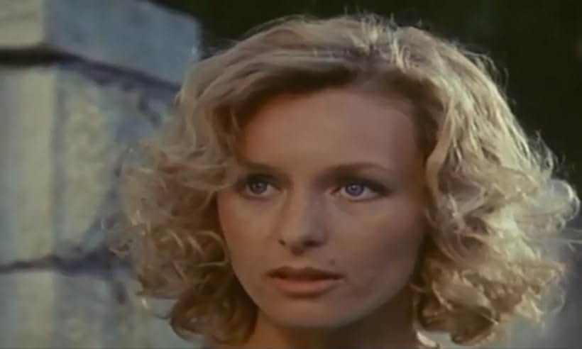 Marita Marschall in Witness in the War Zone (1987)