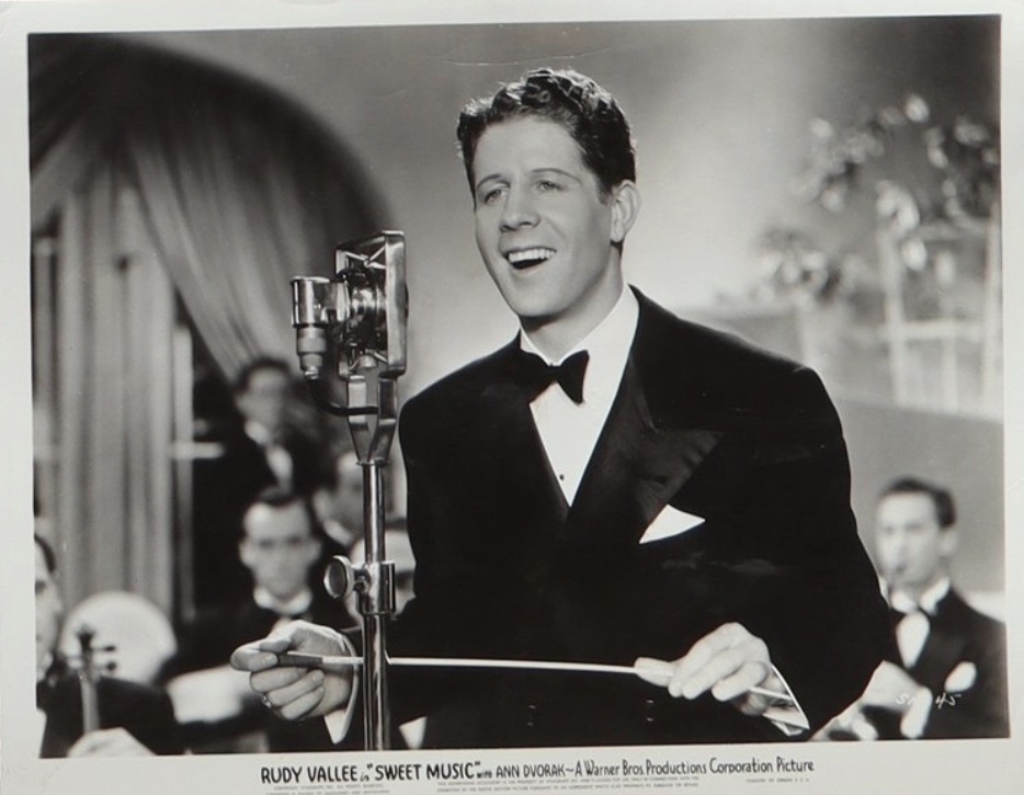 Rudy Vallee in Sweet Music (1935)