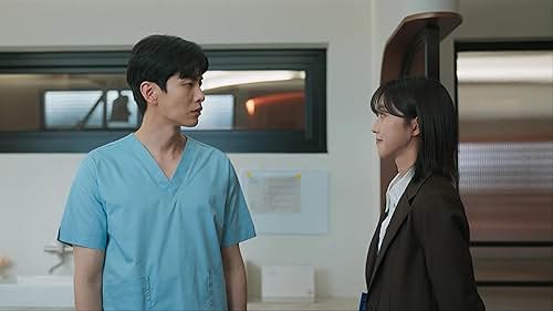 Han Ji-Hyun and Lee Min-ki in Face Me (2024)