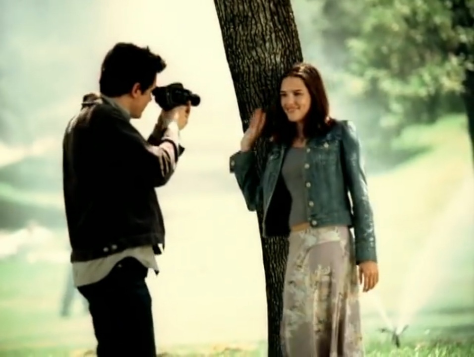 John Mayer and Holly Lynch in John Mayer: Your Body Is a Wonderland (2002)