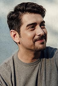 Primary photo for Ian Veneracion