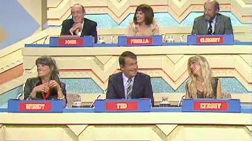 Lynsey de Paul, Fenella Fielding, Clement Freud, John Junkin, Wendy Richard, and Ted Rogers in Blankety Blank (1978)