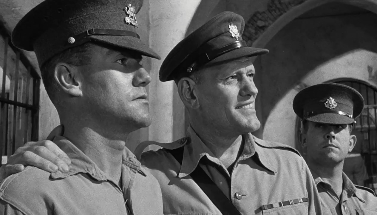 Ian Bannen, Harry Andrews, and Ian Hendry in The Hill (1965)