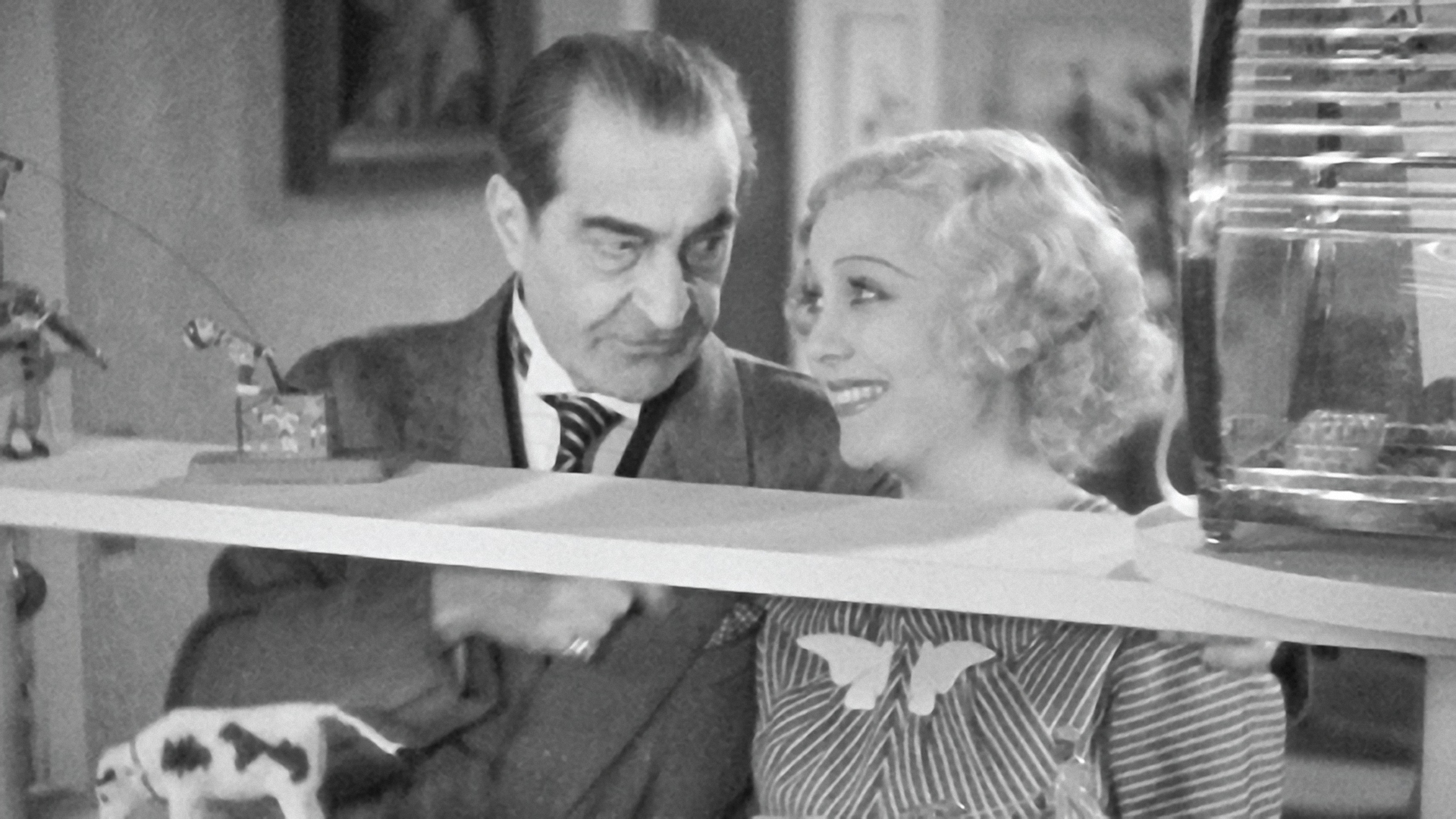 Max Dearly and Monique Rolland in Un oiseau rare (1935)