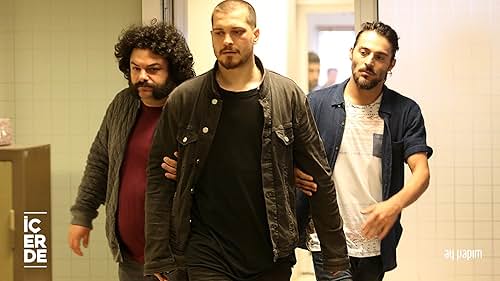 Baris Kiralioglu, Çagatay Ulusoy, and Ugur Yildiran in Insider (2016)