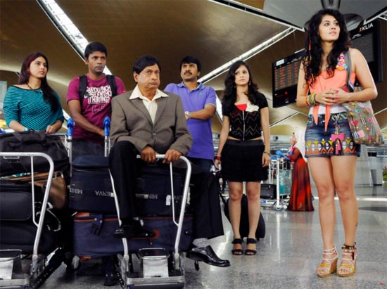 M.S. Narayana, Satyam Rajesh, Srinivasa Reddy, and Taapsee Pannu in Shadow (2013)