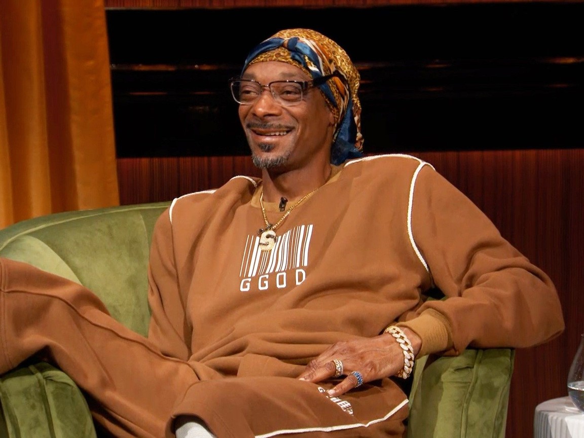 Snoop Dogg in So Dumb it's Criminal Hosted by Snoop Dogg (2022)