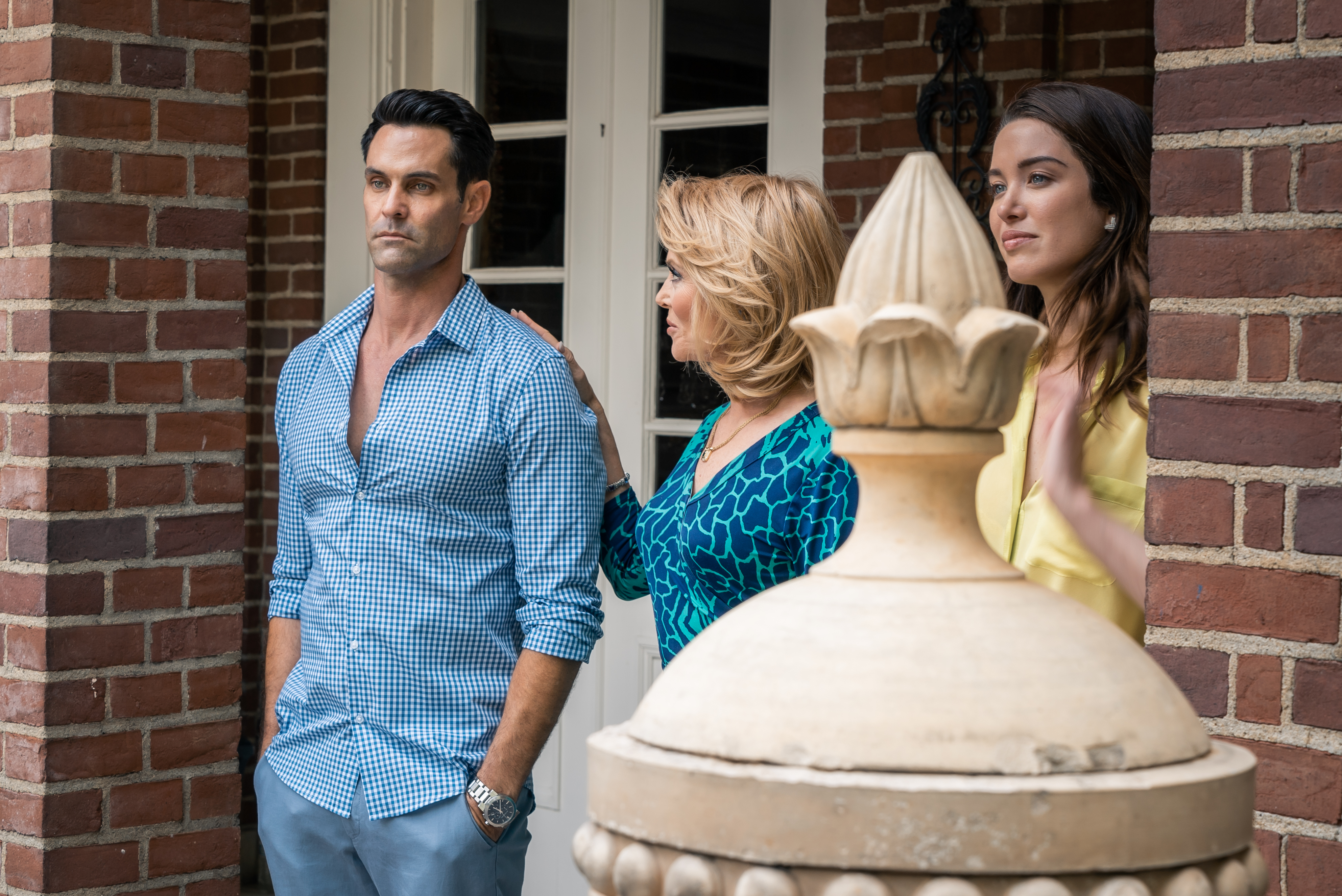 Audrey Landers, Jason-Shane Scott, and Melissa Bolona in Engaged to a Psycho (2018)