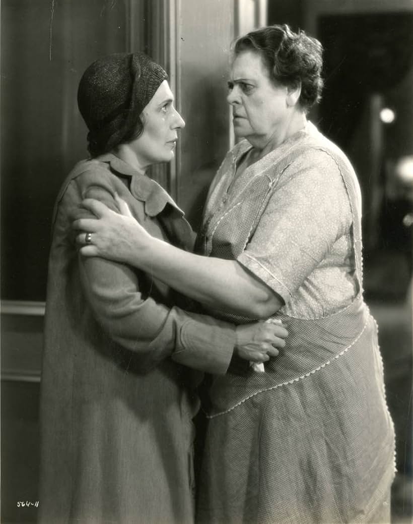 Marie Dressler and Polly Moran in Politics (1931)