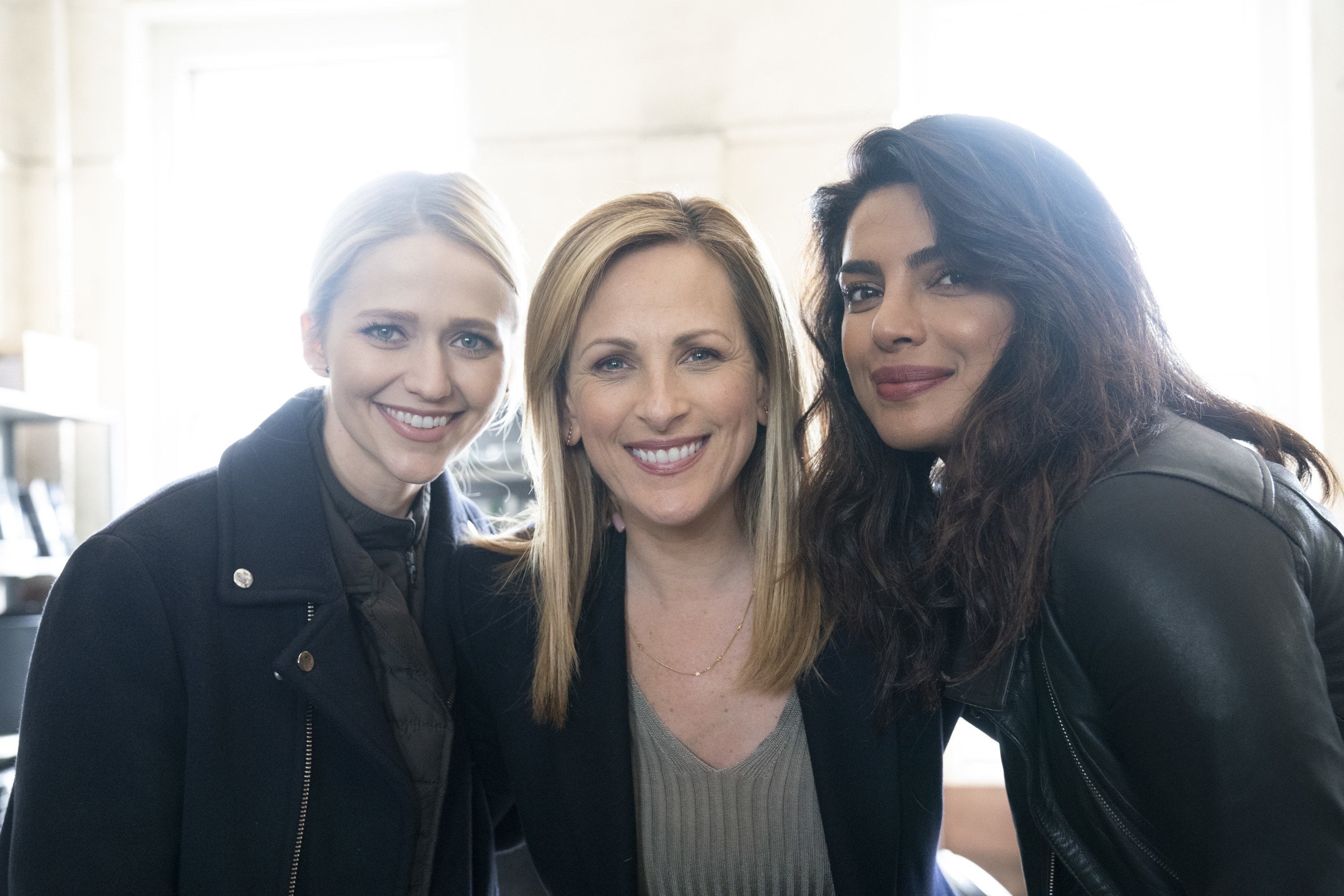 Marlee Matlin, Priyanka Chopra Jonas, and Johanna Braddy in Quantico (2015)