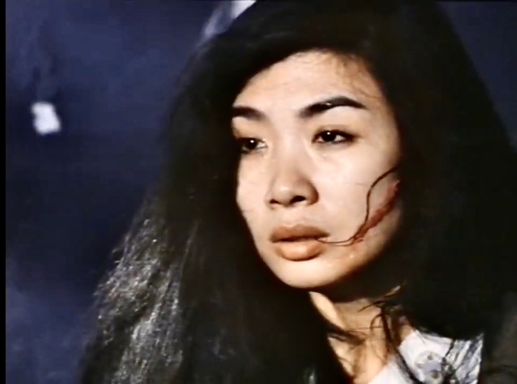 Carrie Ng in Angel Terminators (1992)