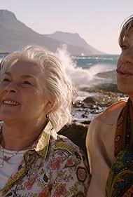 Jutta Wachowiak and Judy Winter in Die letzten Millionen (2014)