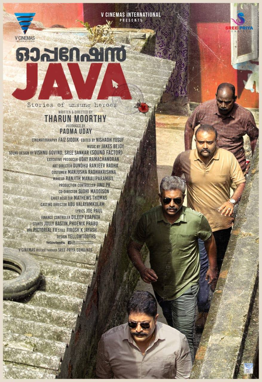 Irshad, Alexander Prasanth, and Binu Pappu in Operation Java (2021)