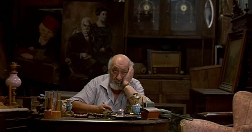 Ara Güler in A Run for Money (1999)