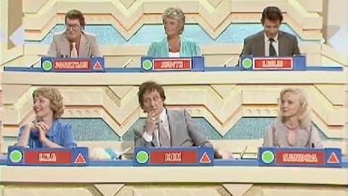 Judith Chalmers, Leslie Crowther, Sandra Dickinson, Ken Dodd, Liza Goddard, and Jonathan King in Blankety Blank (1978)