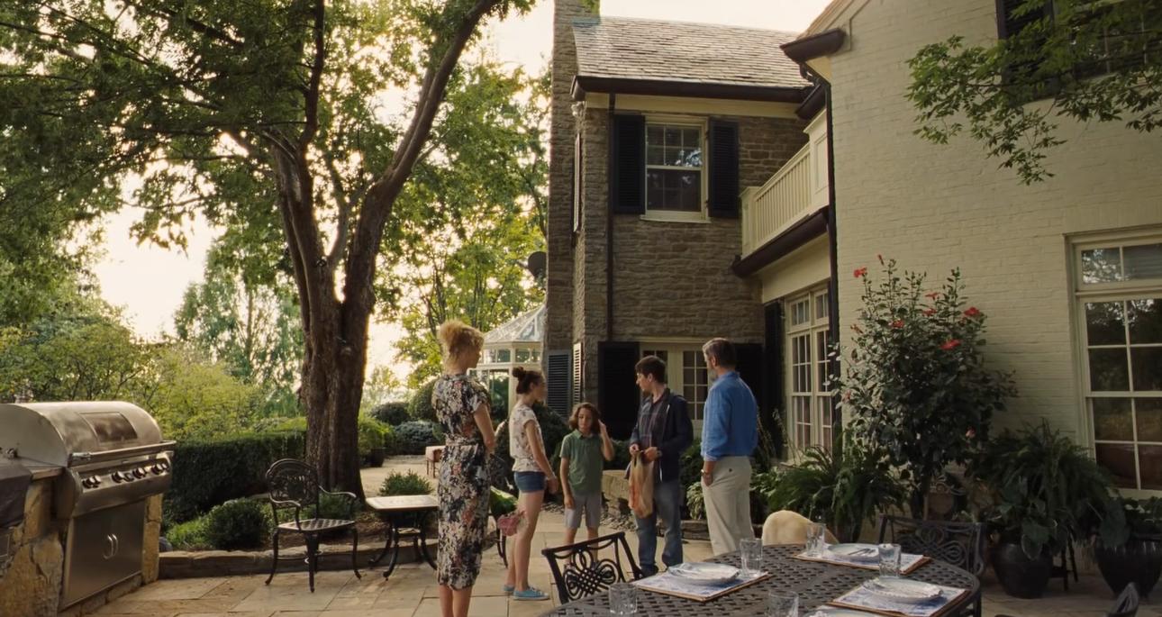 Nicole Kidman, Colin Farrell, Raffey Cassidy, Barry Keoghan, and Sunny Suljic in The Killing of a Sacred Deer (2017)