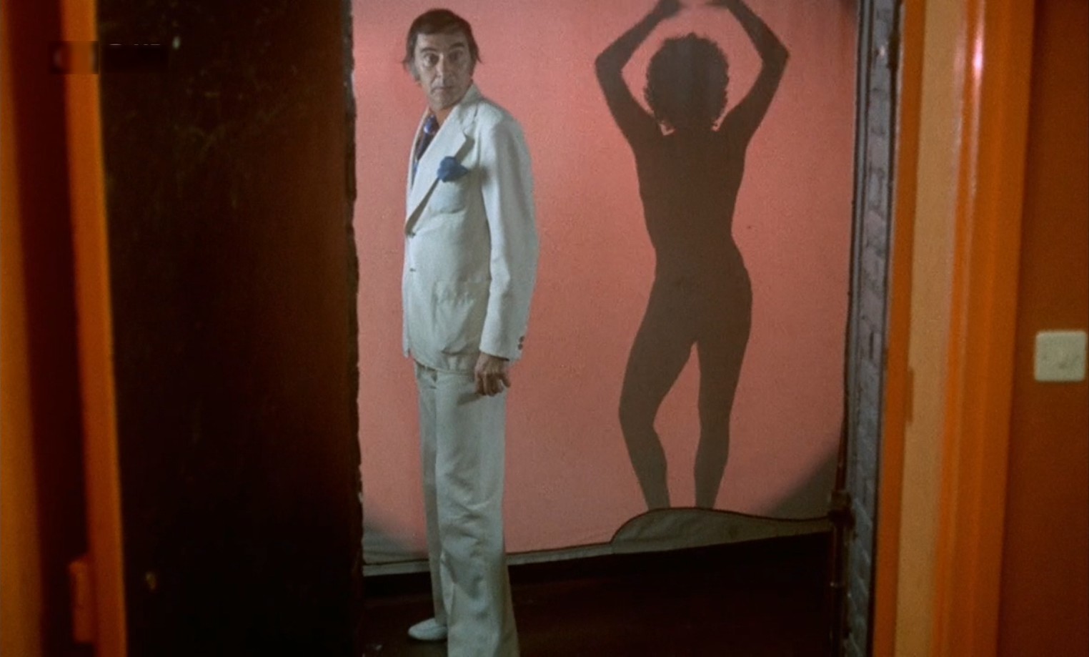 Max Vialle in Salut l'artiste (1973)