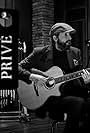 Juan Luis Guerra in Privé (2020)