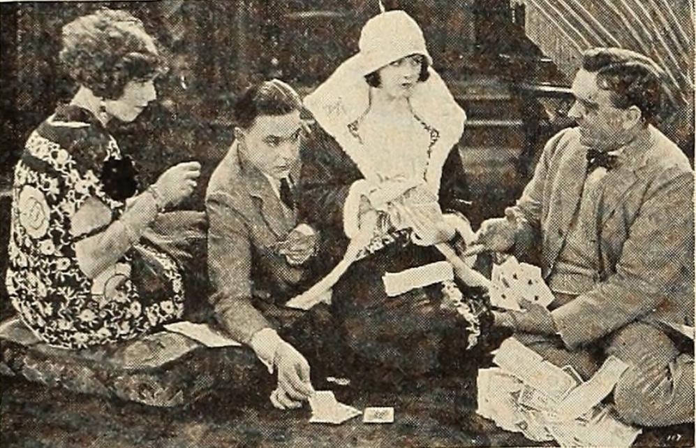 Helen Ferguson, Lucien Littlefield, Douglas MacLean, and Lillian Rich in Never Say Die (1924)