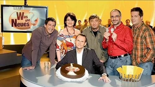 Viktor Gernot, Sigrid Hauser, Michael Niavarani, Andreas Vitásek, Gerold Rudle, and Oliver Baier in Was gibt es Neues? (2004)