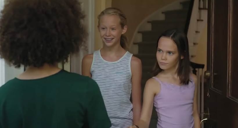 Armani Jackson, Oona Laurence, and Miranda McKeon in Little Boxes (2016)