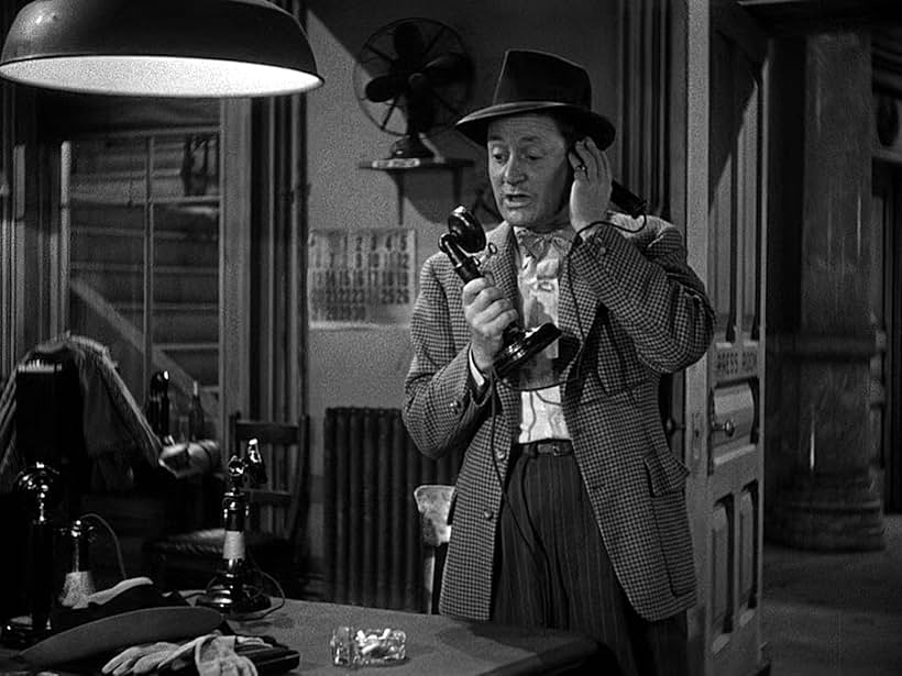 Roscoe Karns in His Girl Friday (1940)