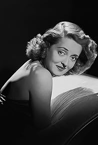 Primary photo for Bette Davis