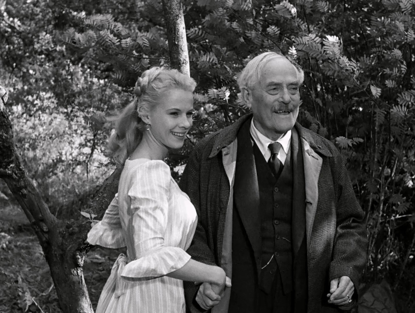 Bibi Andersson and Victor Sjöström in Wild Strawberries (1957)