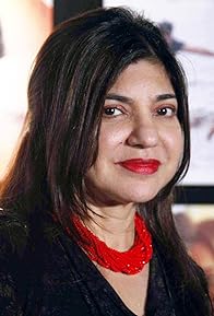 Primary photo for Alka Yagnik