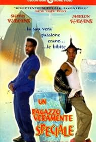 Marlon Wayans and Shawn Wayans in Un ragazzo veramente speciale (1996)