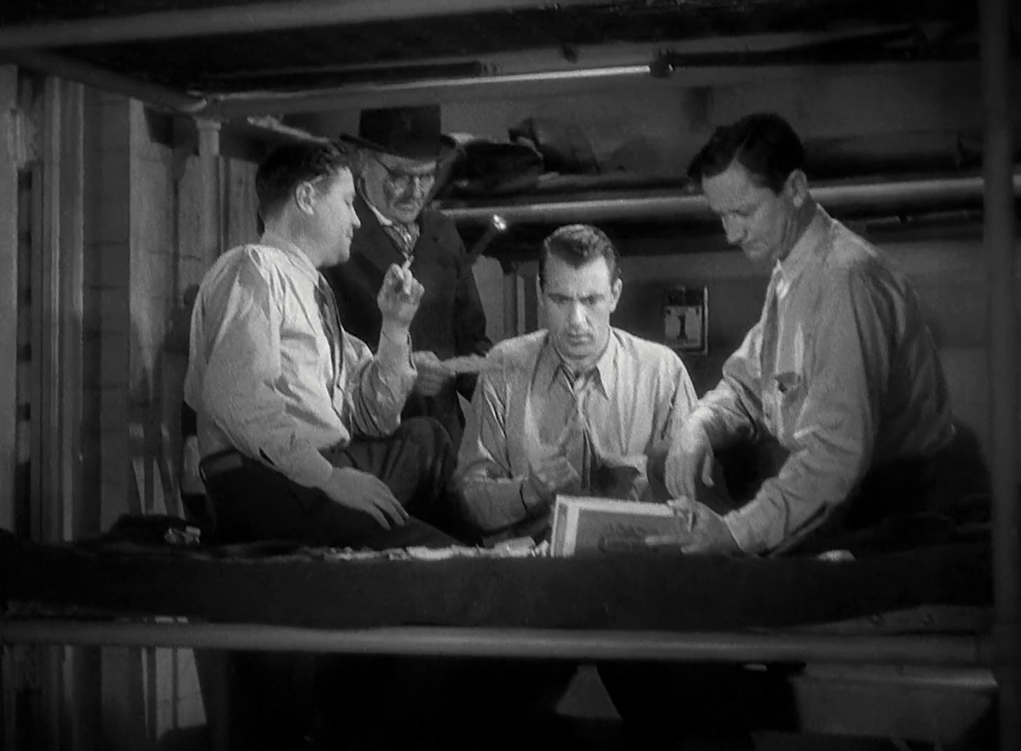 Gary Cooper, Richard Bennett, Roscoe Karns, and Jack Oakie in If I Had a Million (1932)