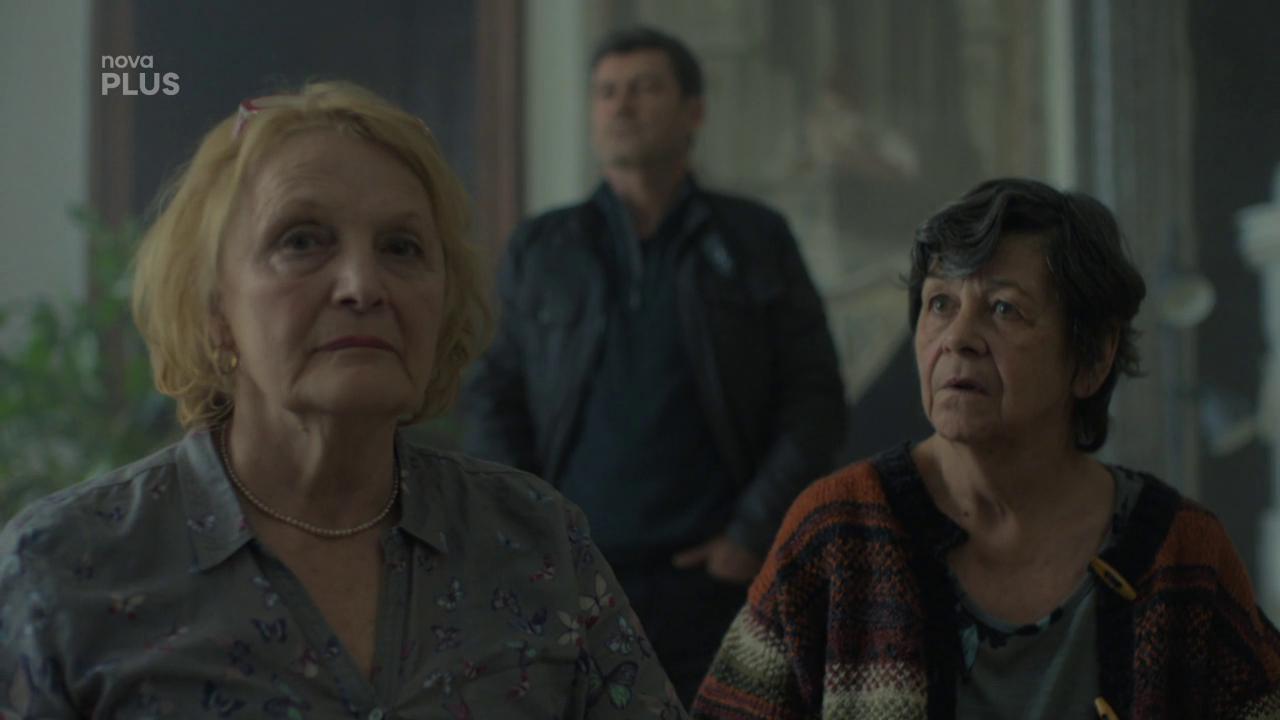 Radim Fiala, Jaroslava Pokorná, and Regina Rázlová in Vyhodme ho z kola ven (2019)